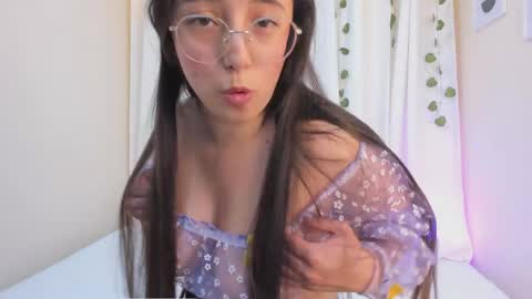 Violeta  online show from 10, 4, 2026