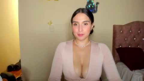 Jimena online show from 11, 9, 2025