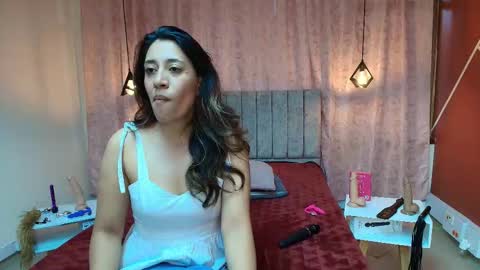 VIOLETA online show from 4, 12, 2025