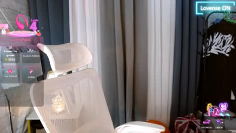 violet online show from 29, 3, 2026