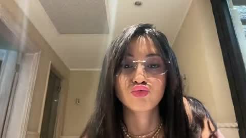 violetavyolet online show from 6, 5, 2026