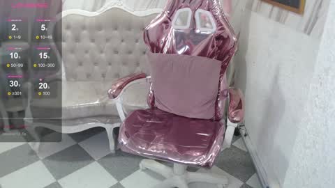 Snapshot of violeth_b chatting on 9, 1, 2025 violeth_b online show from 9, 1, 2025