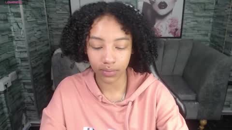 Snapshot of violeth_b chatting on 25, 9, 2025 violeth_b online show from 25, 9, 2025