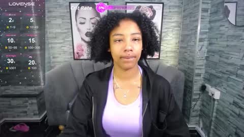 Snapshot of violeth_b chatting on 1, 10, 2025 violeth_b online show from 1, 10, 2025
