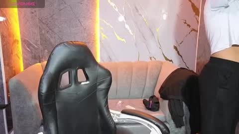 Snapshot of violeth_b chatting on 21, 10, 2025 violeth_b online show from 21, 10, 2025