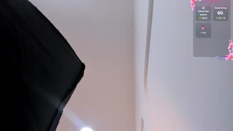 Snapshot of violetrose_as chatting on 5, 7, 2026 Violet Rose online show from 5, 7, 2026