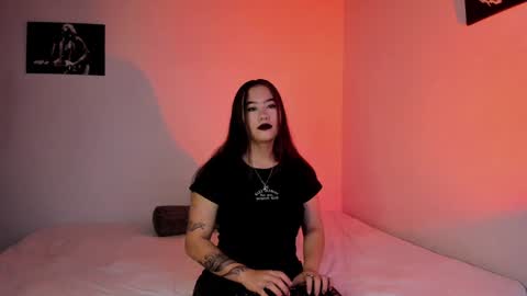 Violet salvatore online show from 31, 12, 2024