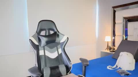 violetskinny online show from 9, 2, 2026