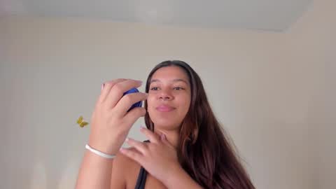 violett_24_ online show from 4, 11, 2025