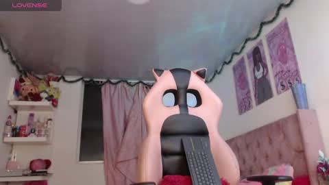 violett_brown9 online show from 2, 6, 2026