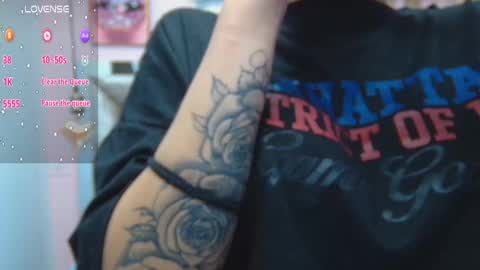 Snapshot of violett_froz chatting on 25, 2, 2025 Violeta froz online show from 25, 2, 2025