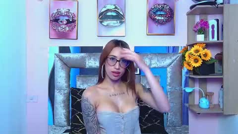 Snapshot of violett_froz chatting on 5, 11, 2025 Violeta froz online show from 5, 11, 2025