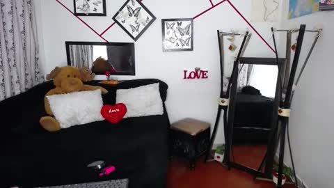 violetta_afrodita online show from 7, 10, 2025