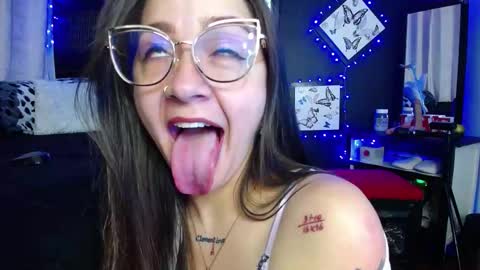 violetta_afrodita online show from 26, 11, 2025