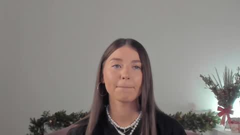 violetta_finch online show from 8, 1, 2025