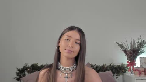 violetta_finch online show from 12, 1, 2025