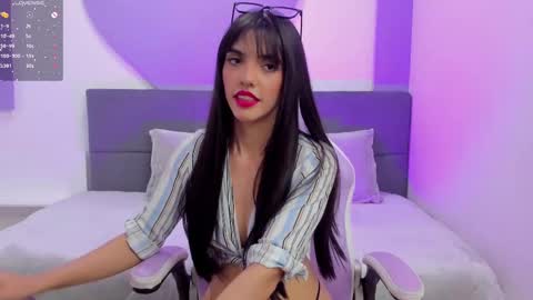 Snapshot of violetta_skinny chatting on 20, 9, 2025 violetta online show from 20, 9, 2025