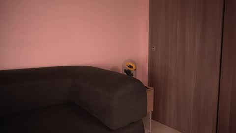 violetta independent model online show from 19, 4, 2026