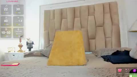 Princess Violet Valerious Follow me IGX violetvalerious online show from 28, 2, 2026