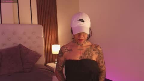Snapshot of violettaalemida chatting on 13, 1, 2026 violettaalemida online show from 13, 1, 2026