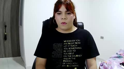 Snapshot of violettacam69 chatting on 31, 10, 2025 violettacam69 online show from 31, 10, 2025