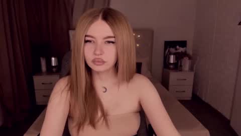 ViolettaOtis online show from 23, 1, 2025