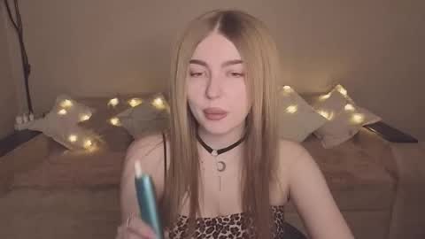 ViolettaOtis online show from 29, 11, 2025