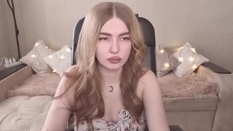 Snapshot of violettaotis chatting on 16, 1, 2026 ViolettaOtis online show from 16, 1, 2026