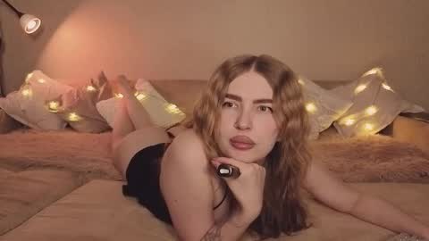 Snapshot of violettaotis chatting on 11, 3, 2026 ViolettaOtis online show from 11, 3, 2026