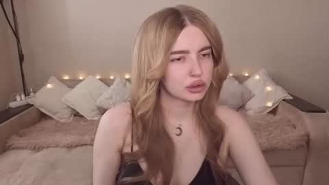 Snapshot of violettaotis chatting on 2, 7, 2026 ViolettaOtis online show from 2, 7, 2026