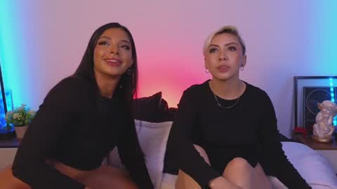 Violet online show from 16, 1, 2025