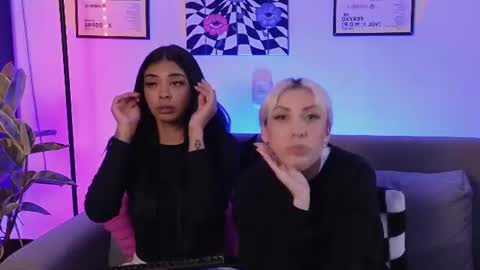 Violet online show from 30, 6, 2026