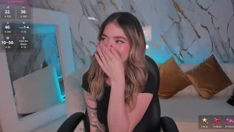 Violett  online show from 9, 10, 2025