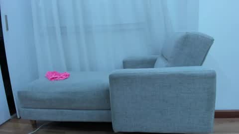 violet rossy online show from 30, 5, 2026