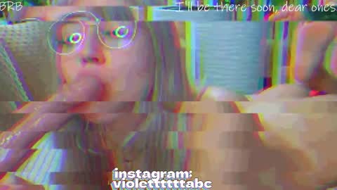 Snapshot of violetttttacb chatting on 3, 11, 2025 Violetta online show from 3, 11, 2025