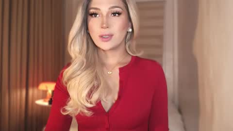 Best Of Both Worlds online show from 14, 1, 2026