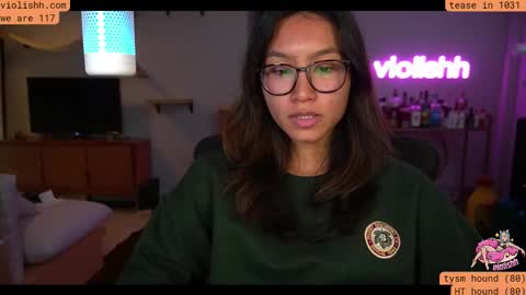 Snapshot of violishh chatting on 12, 10, 2025 follow me on twitter violishh and ig violishh online show from 12, 10, 2025