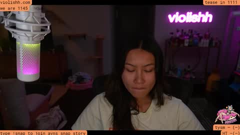 Snapshot of violishh chatting on 13, 11, 2025 follow me on twitter violishh and ig violishh online show from 13, 11, 2025