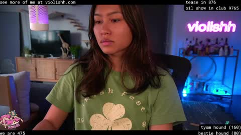 follow me on twitter violishh and ig violishh  online show from 15, 4, 2026