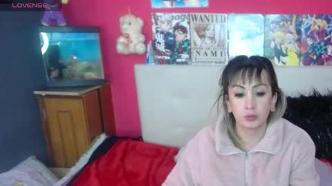 Snapshot of violl3t_fox chatting on 31, 1, 2025 Isabella online show from 31, 1, 2025