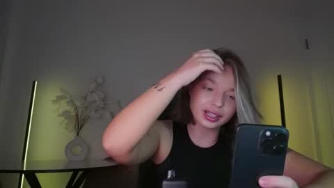 Violla online show from 6, 10, 2025