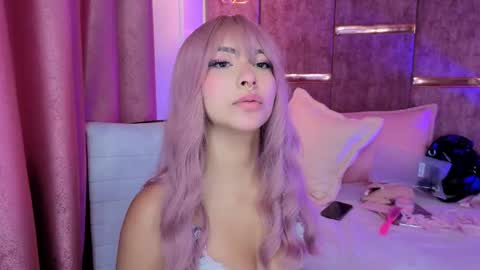 viollettebylyly online show from 18, 9, 2025