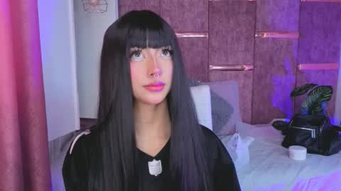 viollettebylyly online show from 17, 12, 2025