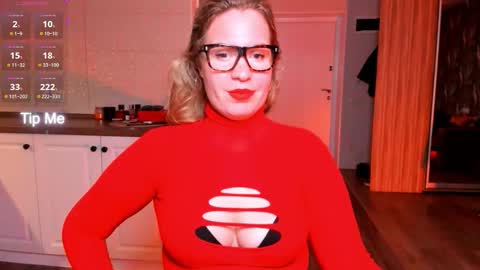 Snapshot of vip_juicy chatting on 9, 10, 2025 VelvettTime online show from 9, 10, 2025