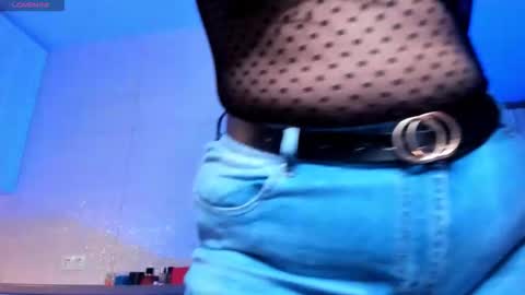 Snapshot of vip_juicy chatting on 15, 10, 2025 VelvettTime online show from 15, 10, 2025