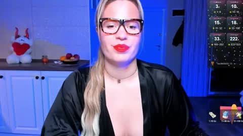 Snapshot of vip_juicy chatting on 17, 11, 2025 VelvettTime online show from 17, 11, 2025