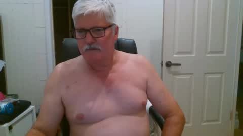 Snapshot of viper654321 chatting on 19, 12, 2025 viper654321 online show from 19, 12, 2025