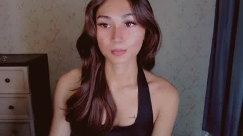 Snapshot of virgenpearl chatting on 17, 7, 2026 Pearl online show from 17, 7, 2026