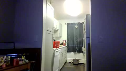 priscilla online show from 16, 4, 2026