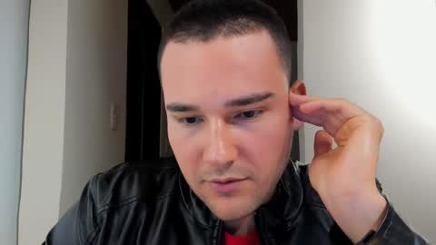 Vito Ferrer online show from 22, 1, 2025